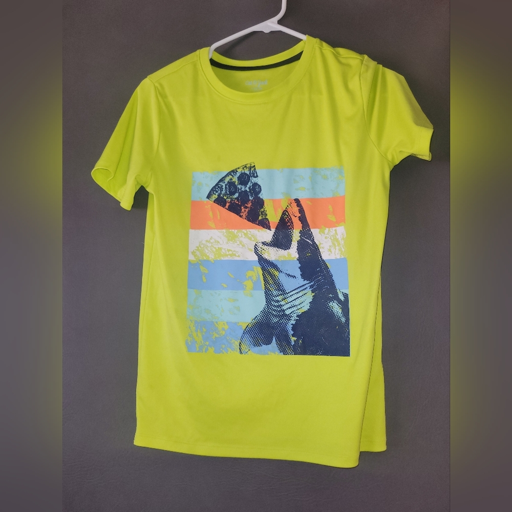 Cat & jack fluorescent green boys shirt size L 12/14